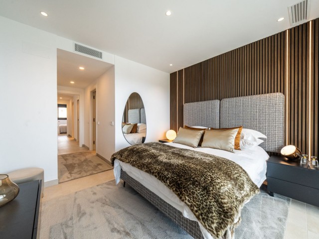 Apartamento con 3 Dormitorios  en Carvajal