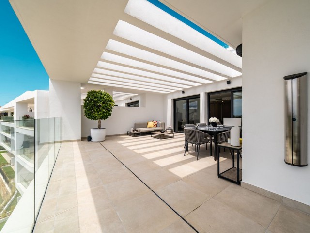 Apartamento con 3 Dormitorios  en Carvajal