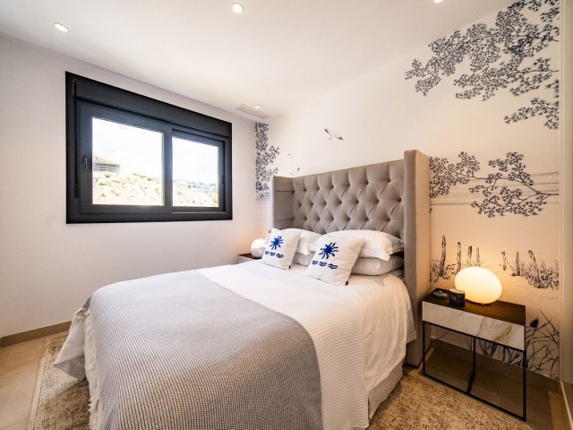 Apartamento con 3 Dormitorios  en Carvajal