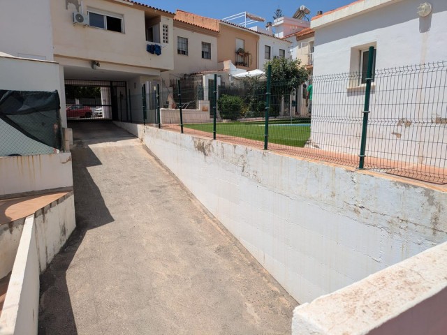 Maison mitoyenne avec 3 Chambres  à Torremolinos