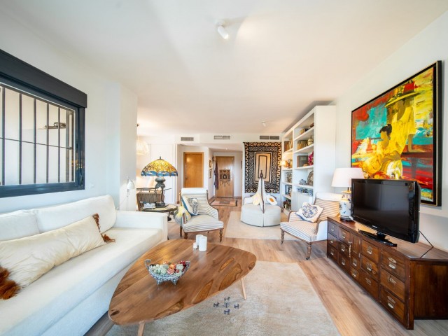 Penthouse, La Cala Hills, R5400082
