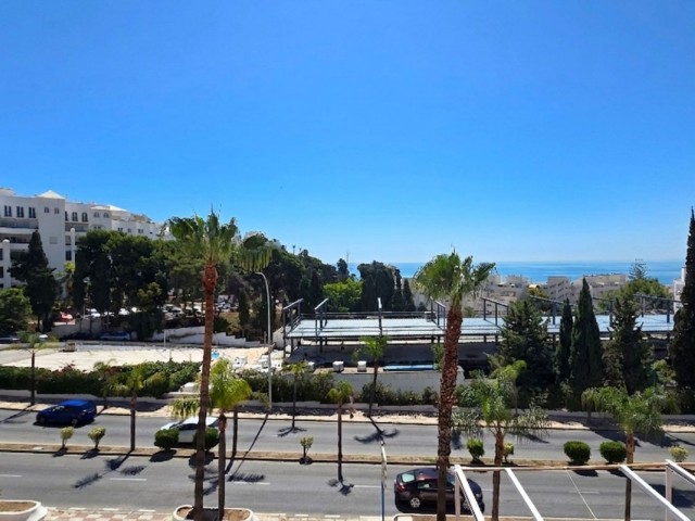 3 Bedrooms Apartment in La Carihuela