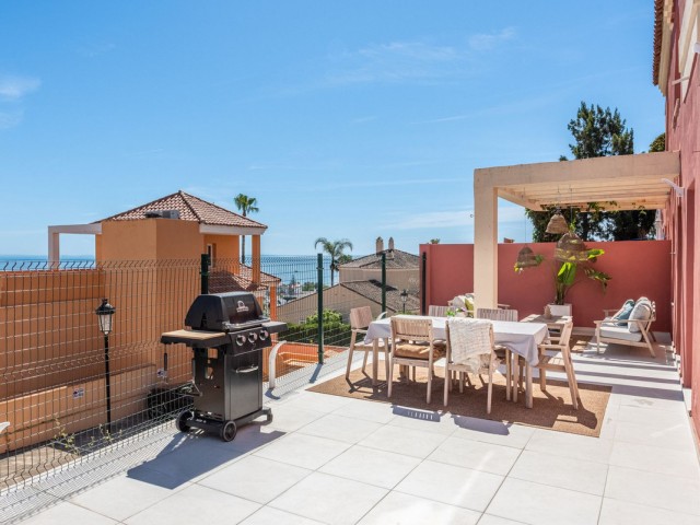 Apartment, La Duquesa, R5390734