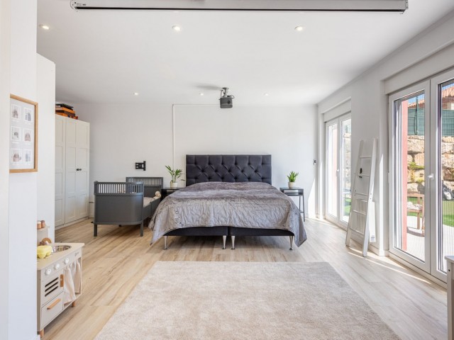Apartamento con 2 Dormitorios  en La Duquesa