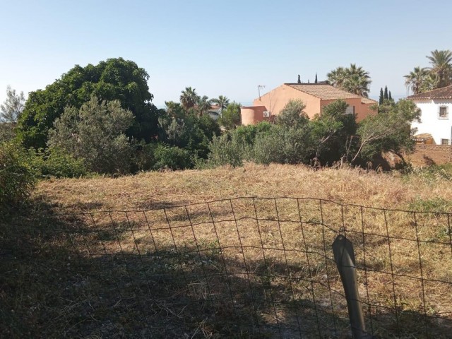 Plot, Arroyo de la Miel, R5400664
