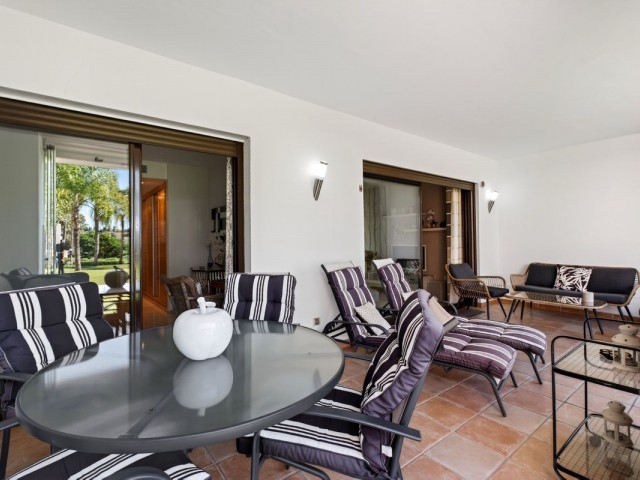 Appartement avec 2 Chambres  à Estepona