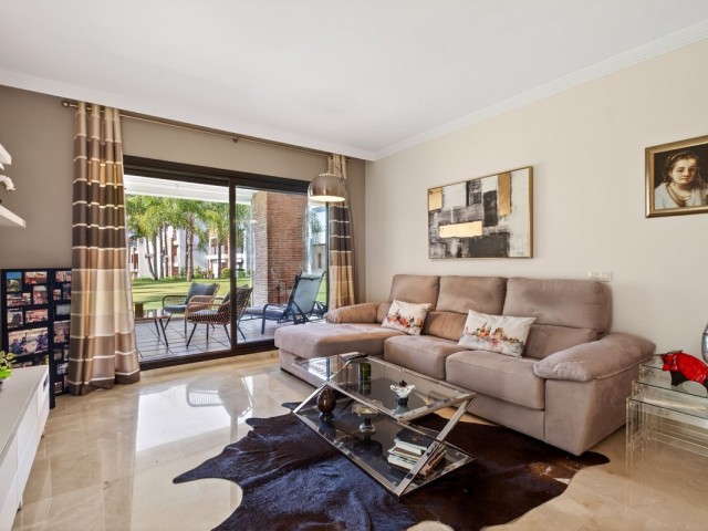 Appartement avec 2 Chambres  à Estepona