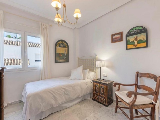4 Bedrooms Apartment in Bahía de Marbella