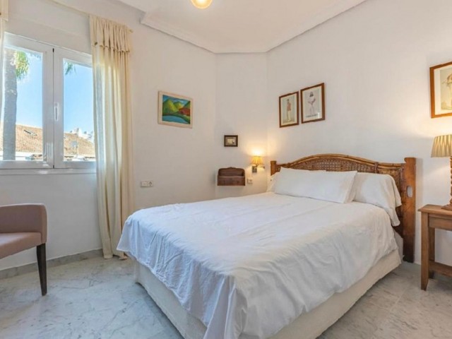 4 Bedrooms Apartment in Bahía de Marbella