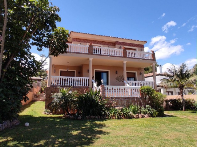 Villa, Sierrezuela, R5407012