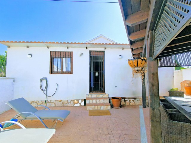 Villa, El Faro, R5407228