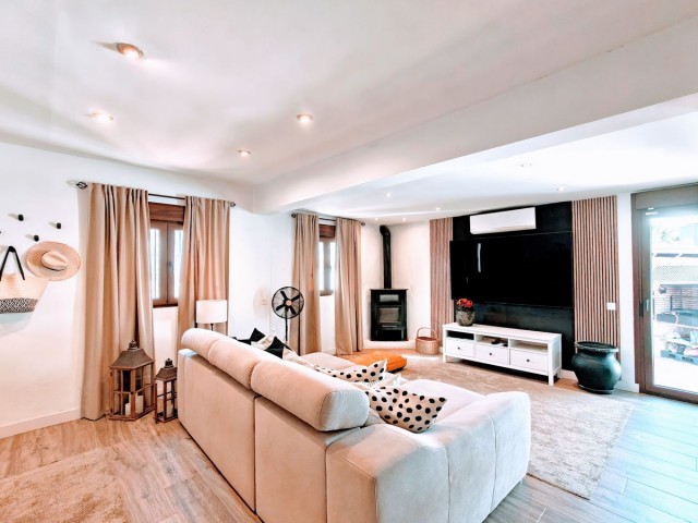 2 Slaapkamer Villa in El Faro