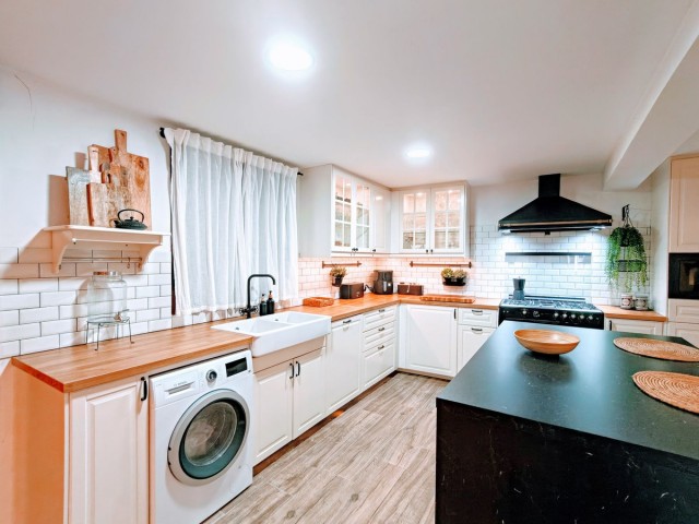 2 Slaapkamer Villa in El Faro