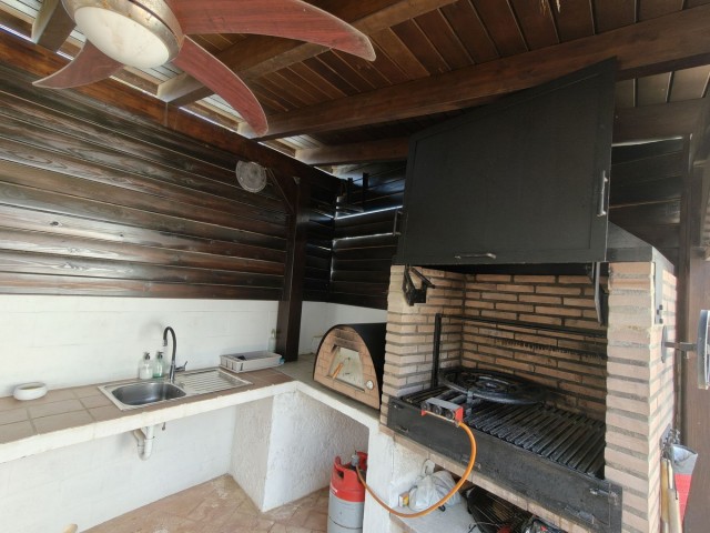 2 Slaapkamer Villa in El Faro