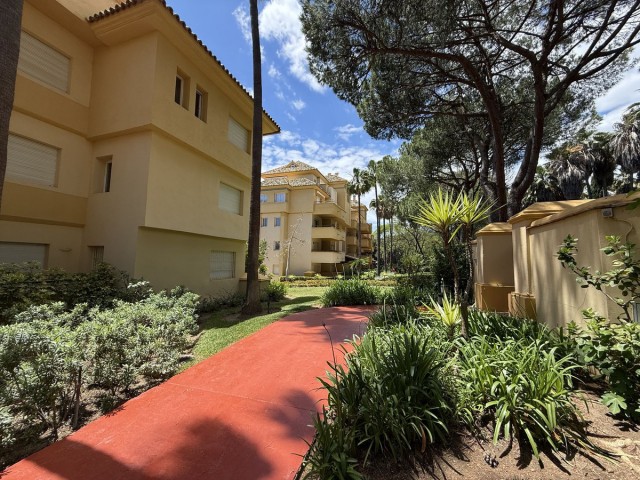 Ático, Rio Real, R5371597