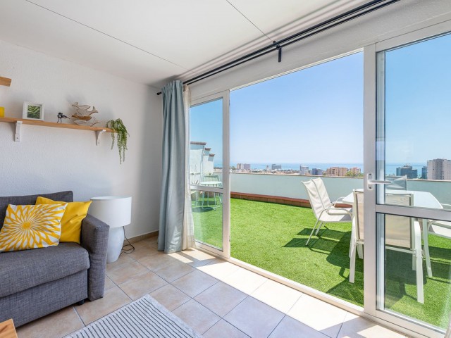 2 Bedrooms Apartment in Torremolinos