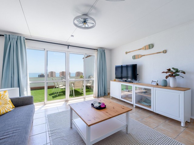2 Bedrooms Apartment in Torremolinos