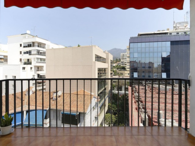 Ático con 2 Dormitorios  en Marbella
