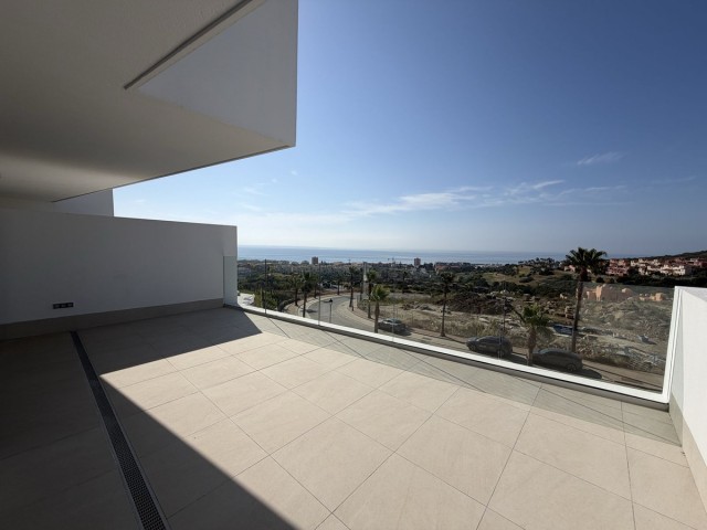 Apartamento con 2 Dormitorios  en La Duquesa