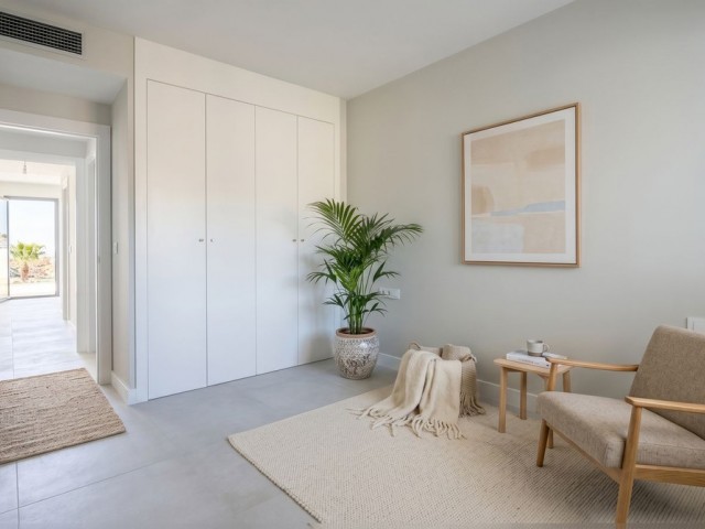 Apartamento con 2 Dormitorios  en La Duquesa