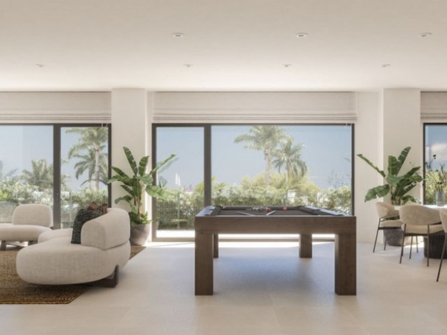 Apartamento con 2 Dormitorios  en La Duquesa