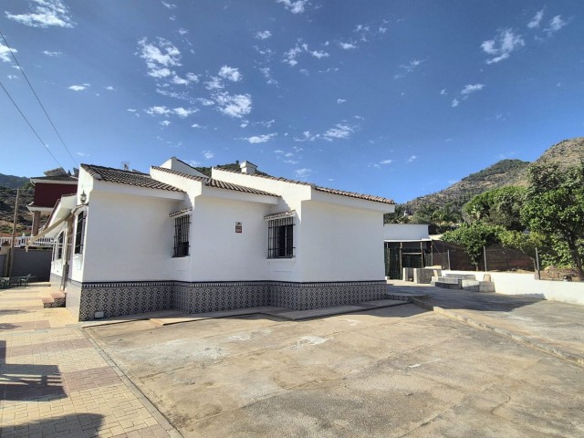 Villa, Alhaurín de la Torre, R5417200