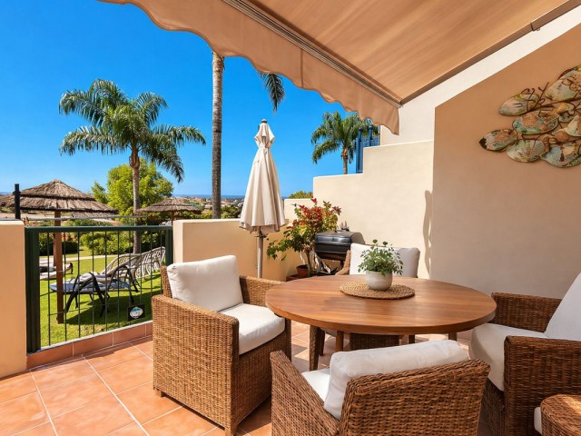 2 Bedrooms Apartment in Benahavís