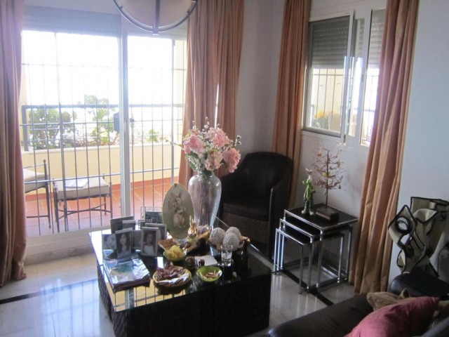 2 Schlafzimmer Apartment in Torrequebrada
