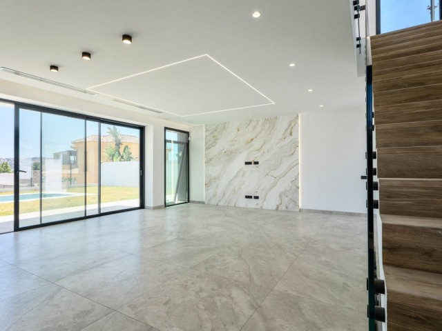 Villa, Sierrezuela, R5420149