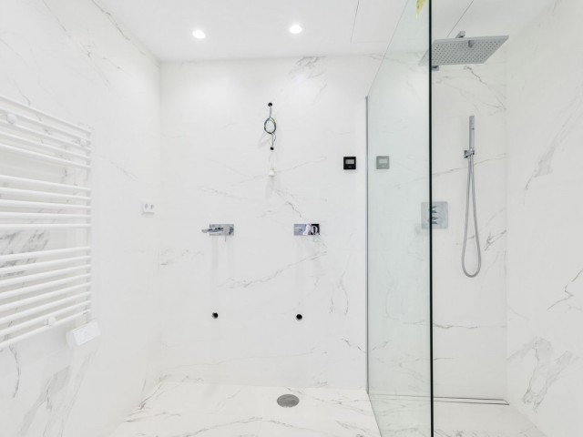 2 Makuuhuoneen Huvila Sierrezuela