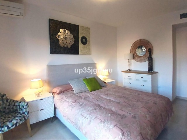 Apartment, Estepona, R5307991