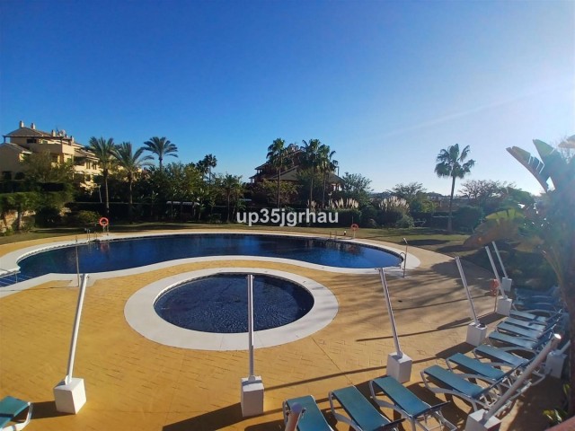 2 Bedrooms Apartment in Estepona
