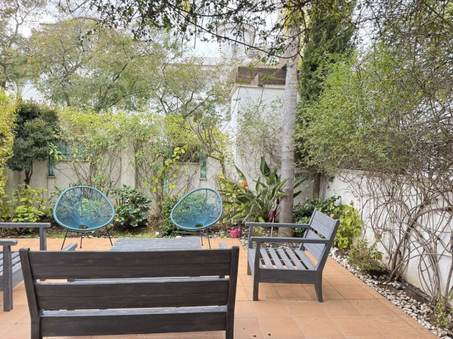 2 Bedrooms Apartment in Nueva Andalucía