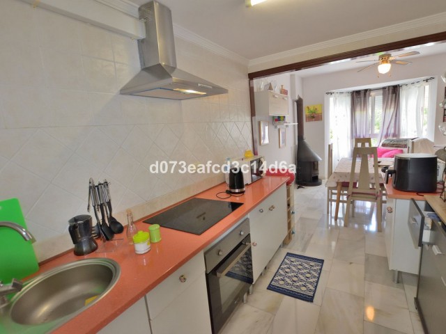 4 Slaapkamer Villa in San Luis de Sabinillas