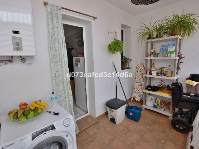 4 Slaapkamer Villa in San Luis de Sabinillas