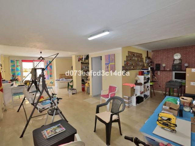 4 Slaapkamer Villa in San Luis de Sabinillas
