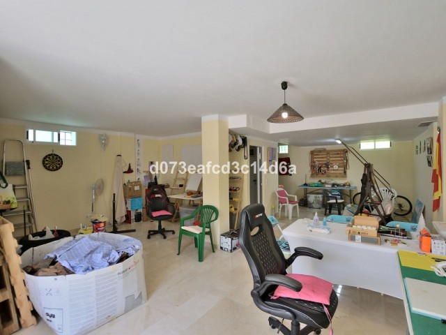 4 Slaapkamer Villa in San Luis de Sabinillas