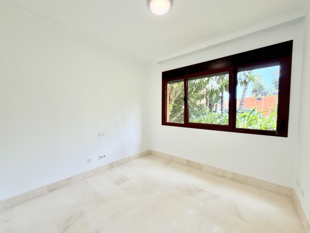 Appartement avec 2 Chambres  à Los Flamingos