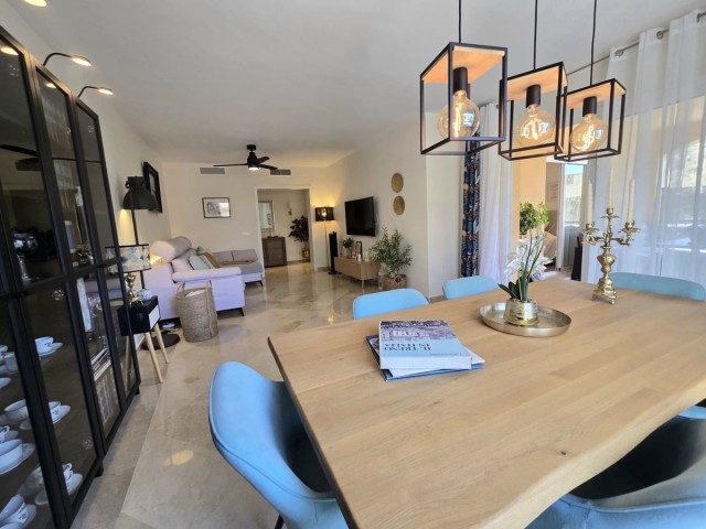 Apartment, Calahonda, R5425129