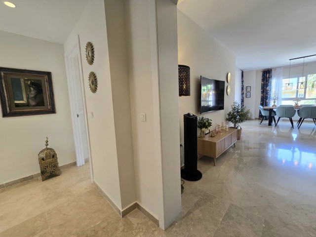 Apartment, Calahonda, R5425129