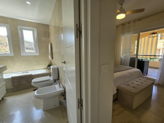 3 Bedrooms Apartment in Calahonda