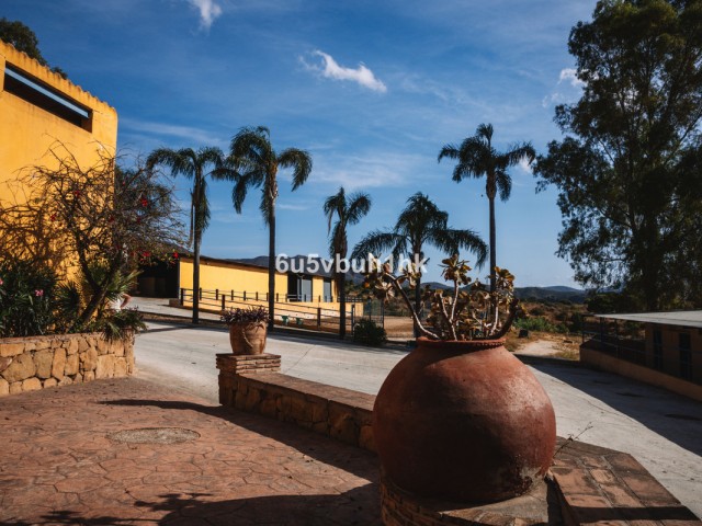 Villa con 5 Dormitorios  en Entrerrios