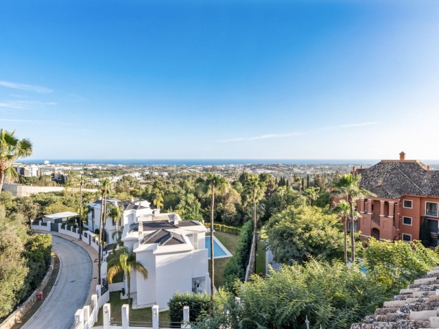 Apartamento con 3 Dormitorios  en Monte Halcones