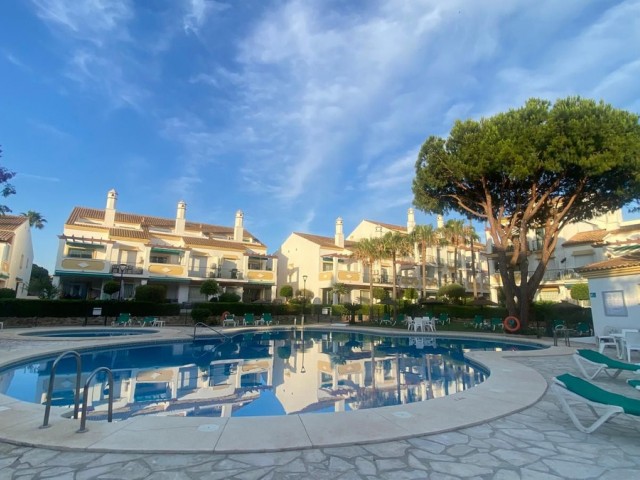 Apartamento, Marbesa, R5393386