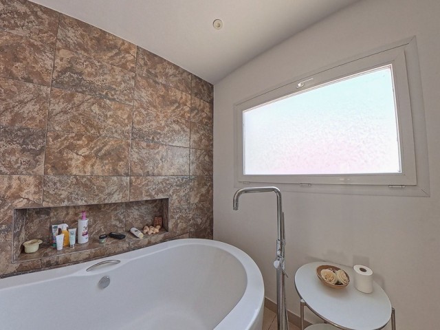 4 Slaapkamer Villa in Torremuelle