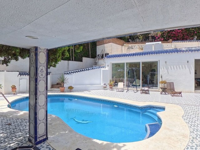4 Slaapkamer Villa in Torremuelle