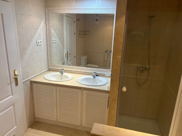 2 Bedrooms Apartment in Riviera del Sol