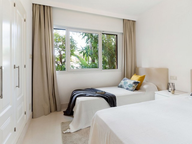 Apartamento con 2 Dormitorios  en Los Flamingos