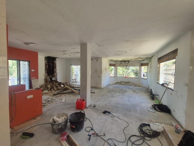 Villa con 4 Dormitorios  en Torrenueva