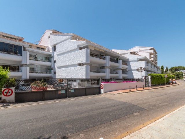 1 Bedrooms Apartment in The Golden Mile